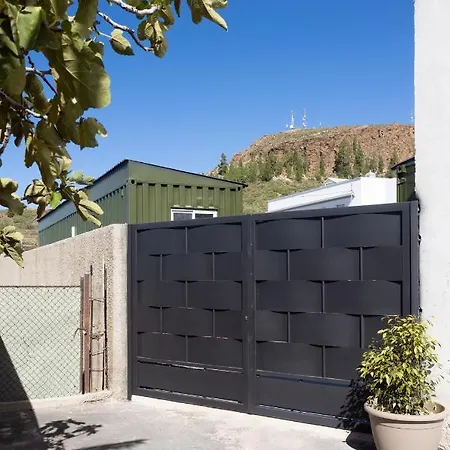 Latas Del Almendro 2 * Santiago del Teide